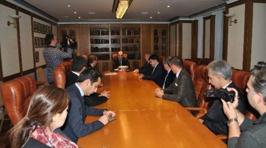 Mebel 2015 Mobilya Fuarı İ&ccedil;in Moskova&rsquo;da Bulunan Kosb Heyeti, T.c. Moskova B&uuml;y&uuml;kel&ccedil;isi &Uuml;mit Yardım&rsquo;ı Makamında Ziyaret Etti