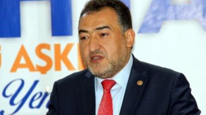 Ş&uuml;kr&uuml; Nazlı: &Ouml;ğretmenlerimiz Kutsal Bir G&ouml;rev İfa Ediyor