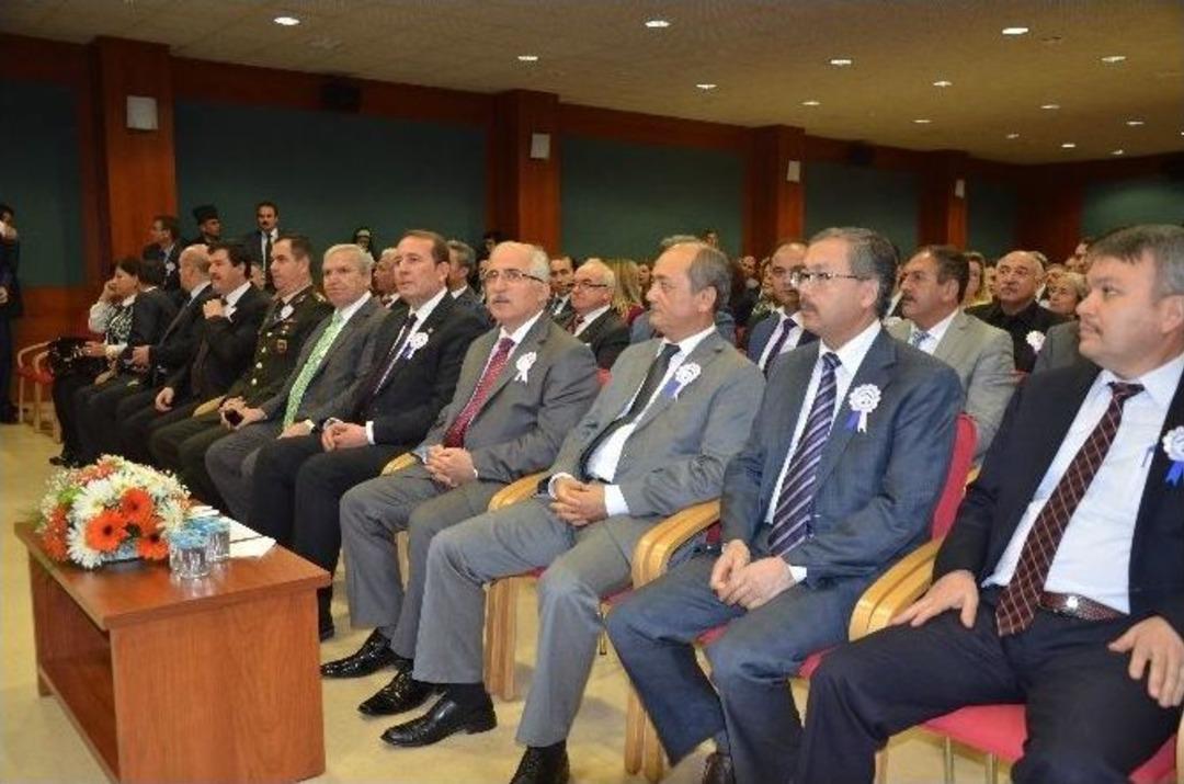 Anadolu &Uuml;niversitesi&rsquo;nde &Ouml;ğretmenler G&uuml;n&uuml; Etkinliği