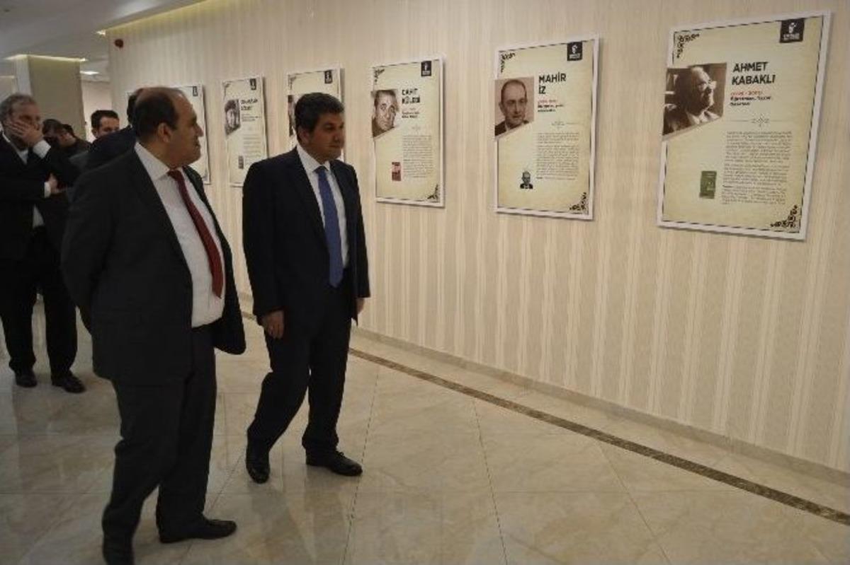 &Ouml;ğretmenler G&uuml;n&uuml;&rsquo;nde Anlamlı Sergi