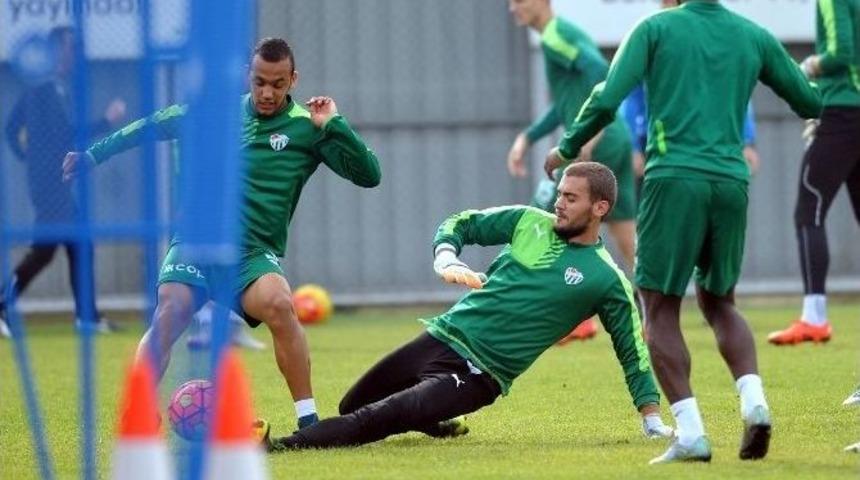 Bursaspor, Kayserispor&rsquo;a Hazırlanıyor