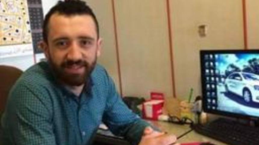 Trakt&ouml;rle &Ccedil;arpışan Motosiklet S&uuml;r&uuml;c&uuml;s&uuml; Hayatını Kaybetti