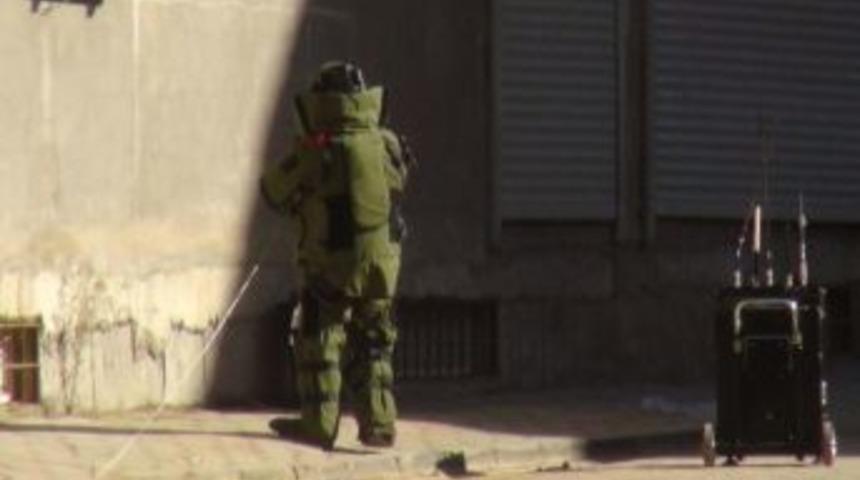 Ş&uuml;pheli Valizden &Ccedil;ocuk Bezi &Ccedil;ıktı