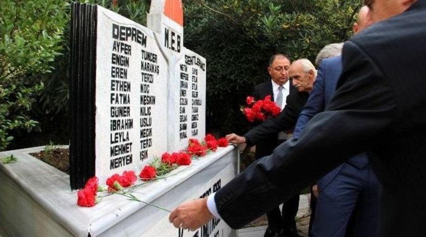 Yalova&rsquo;da Şehit &Ouml;ğretmenler Anıldı