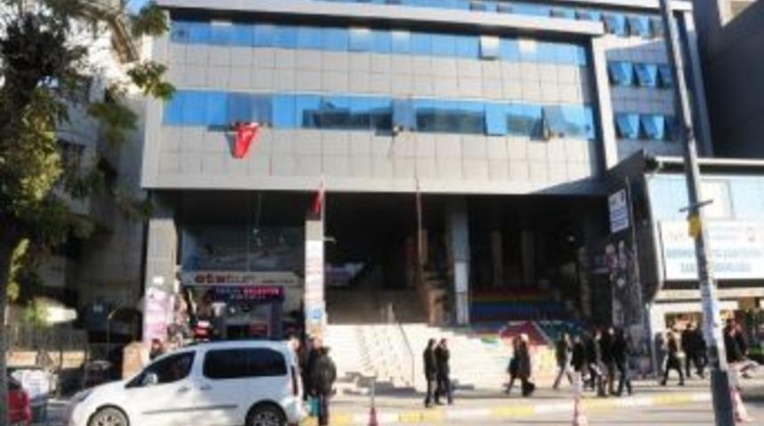 Van&rsquo;da Eski Belediye Hizmet Binası Boşaltılıyor