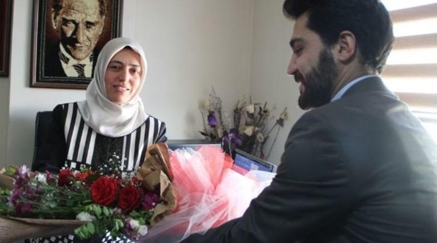 Van&rsquo;da &Ouml;ğretmenler G&uuml;n&uuml; Kutlamaları