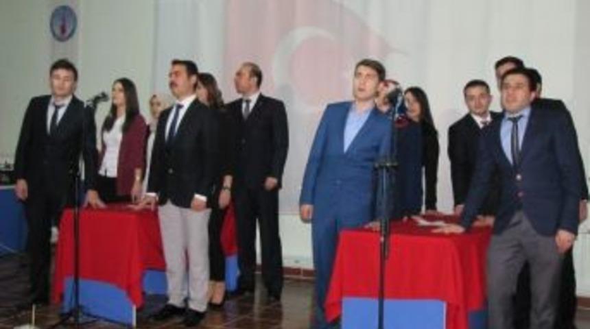 Gen&ccedil; &Ouml;ğretmenler Yemin Etti