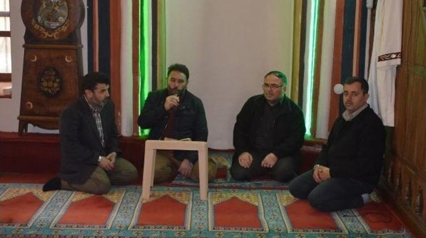 Şehit &Ouml;ğretmenler İ&ccedil;in Mevlit Okuttular