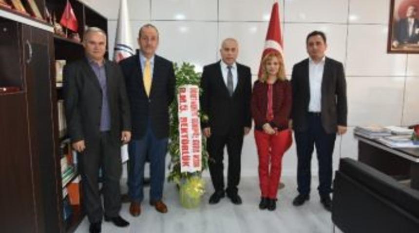 Rekt&ouml;rl&uuml;kten &Ouml;ğretmenler G&uuml;n&uuml; Ziyareti