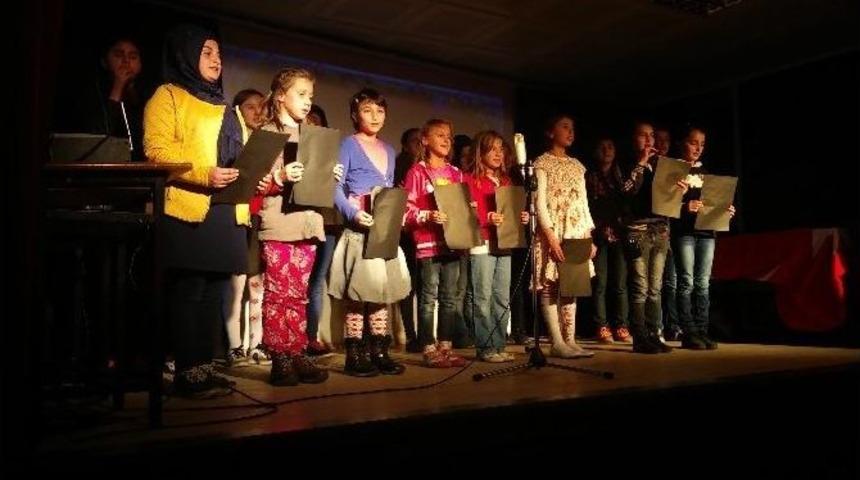 K&uuml;re&rsquo;de &Ouml;ğretmenler G&uuml;n&uuml; Kutlandı