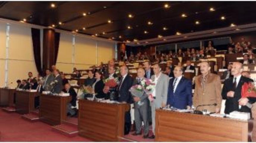 Başkan G&uuml;mr&uuml;k&ccedil;&uuml;oğlu&rsquo;ndan B&uuml;y&uuml;kşehir Belediye Meclisi &Uuml;yesi &Ouml;ğretmenlere S&uuml;rpriz