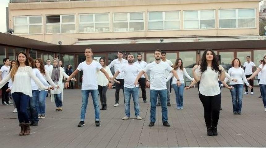 "anadolu&rsquo;nun Kalbi"nden &Ouml;ğretmenlere 24 Kasım Hediyesi