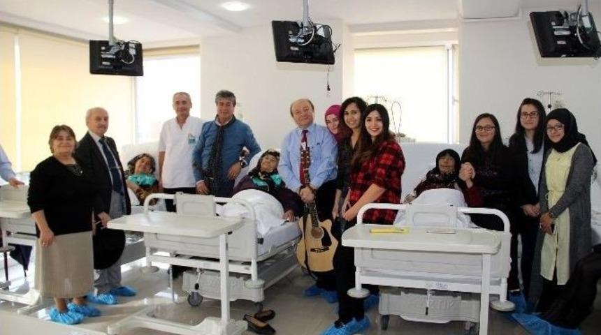 B&ouml;brek Hastalarına M&uuml;zikle Terapi