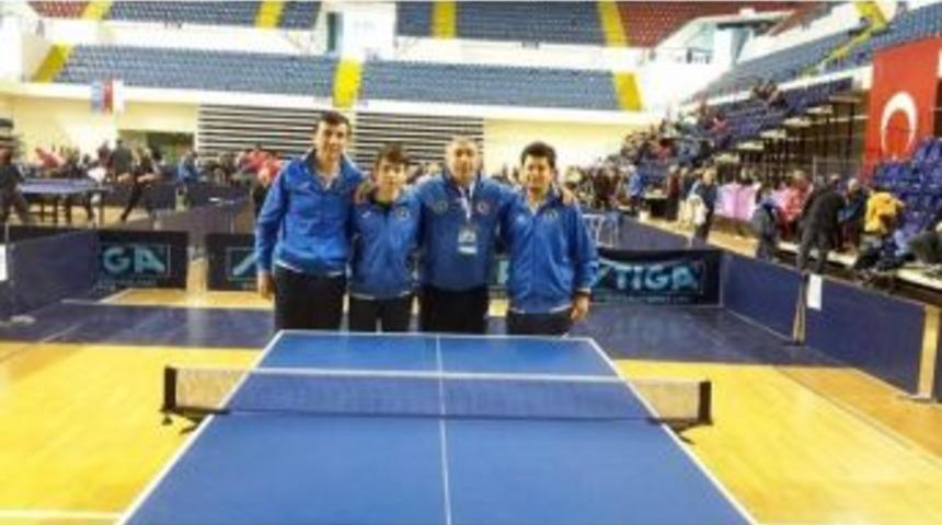 Masa Tenisi Dolu Dizgin