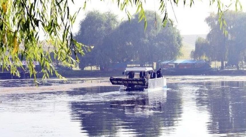 Ceyhan Nehri Kaynağını Katamaran Temizleyecek
