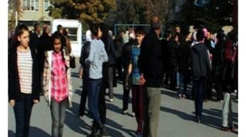 8. Sınıf Öğrencileri Teog Sınavı’nda Ter Döktü