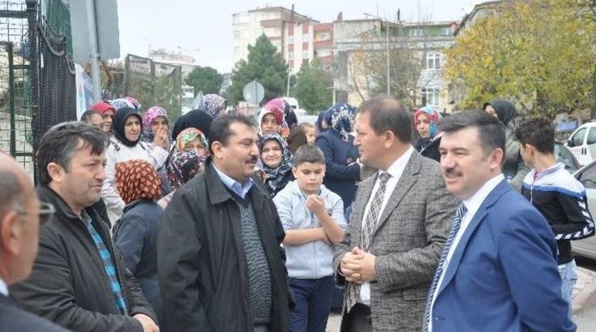 İl Milli Eğitim M&uuml;d&uuml;r&uuml; Velilere Moral Verdi