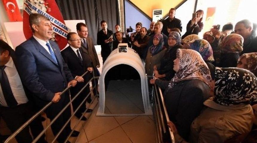 Susurluk&rsquo;ta 100 Adet Buzağı Kul&uuml;besi Dağıtıldı