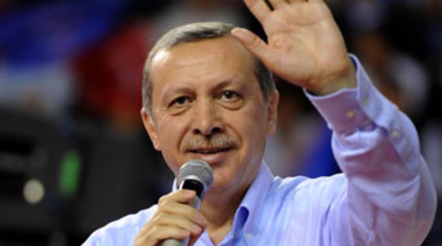 "Bayramlardaki askeri g&ouml;r&uuml;nt&uuml;y&uuml; kaldırıyoruz"