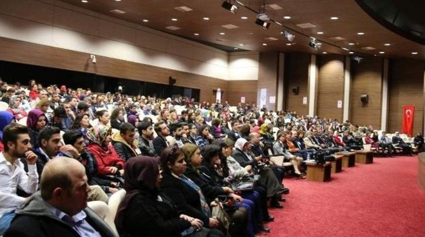 N&uuml;k&ccedil;am&rsquo;dan &lsquo;kadına Y&ouml;nelik Şiddete Karşı Uluslararası Dayanışma Ve M&uuml;cadele G&uuml;n&uuml;&rsquo;