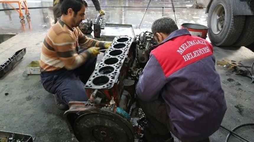 Ağır İş Makinelerine Bakım Ve Onarım Hizmeti Alınacak