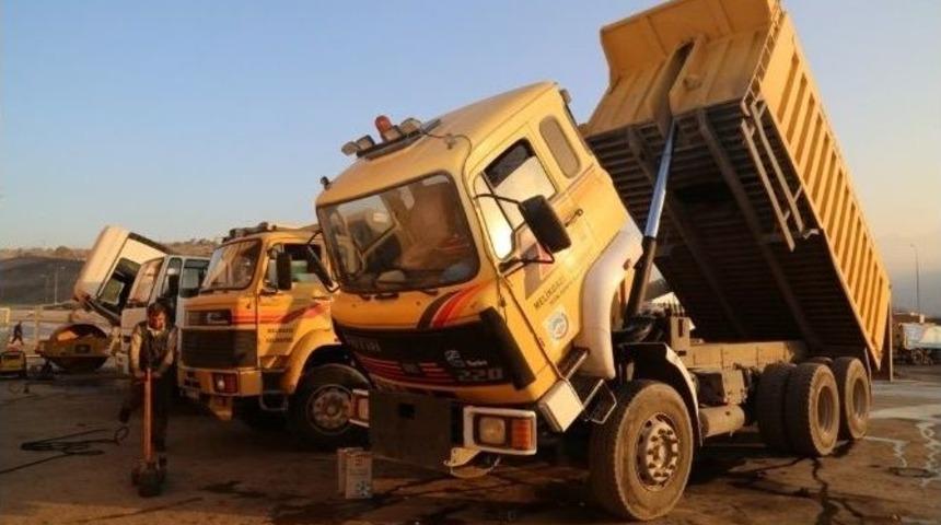 Melikgazi Belediyesi İş Makinesi Bakım İhalesi Yapacak