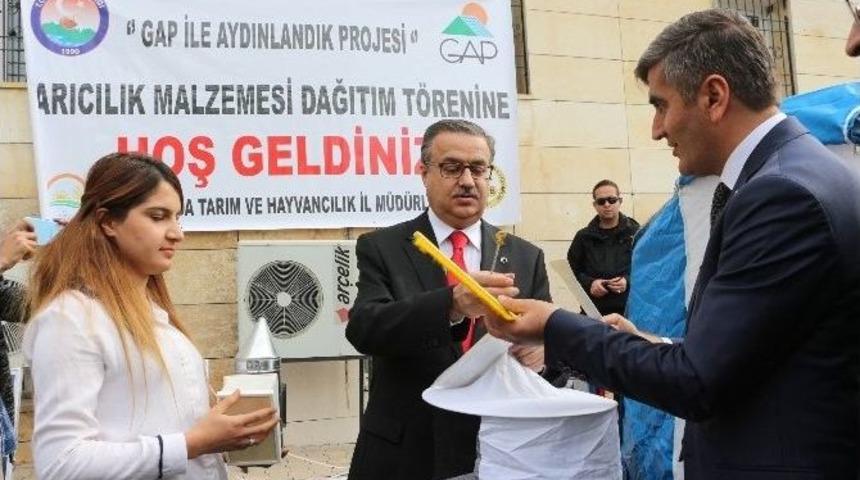 Şırnak&rsquo;taki Arıcılara Malzeme Dağıtıldı