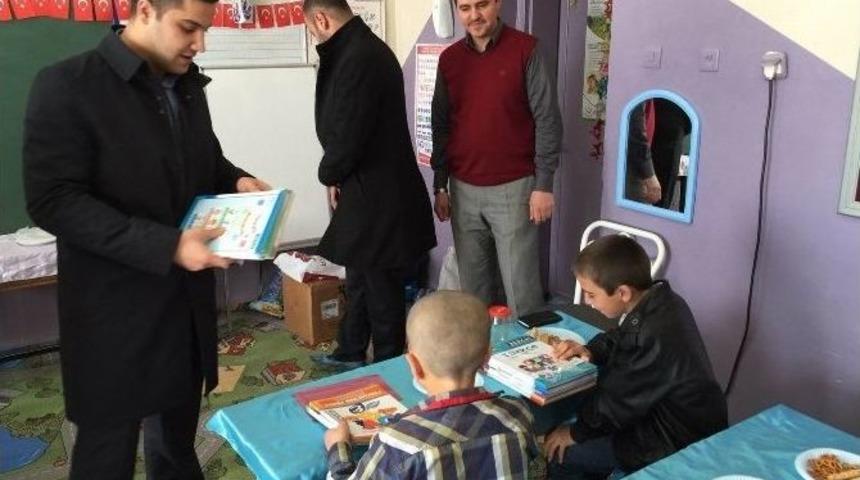 M&uuml;siad Sivas Şubesi Kahyalı K&ouml;y&uuml;n&uuml; Ziyaret Etti