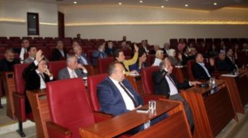 Yalova Belediyesi&rsquo;nin 3 Yıllık B&uuml;t&ccedil;esi Onaylandı