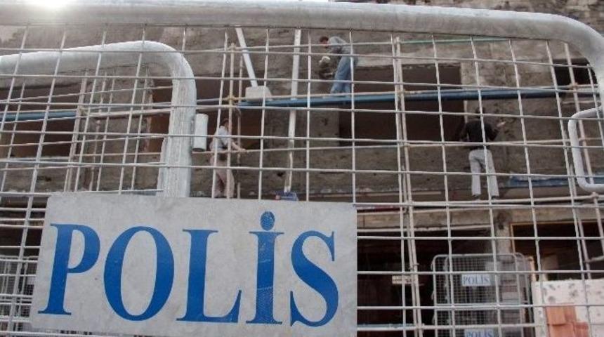 Vali B&uuml;y&uuml;k: "bombalı Ara&ccedil;ta 250 Kilo Patlayıcı Y&uuml;kl&uuml;yd&uuml;"