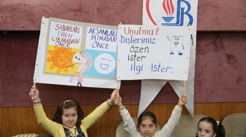 Başkan Aydıner&rsquo;den Miniklere Diş Fır&ccedil;alama &Ouml;ğ&uuml;tleri
