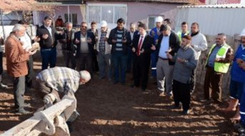 Başkan Yazgı, Kanalizasyon &Ccedil;alışmalarını İnceledi