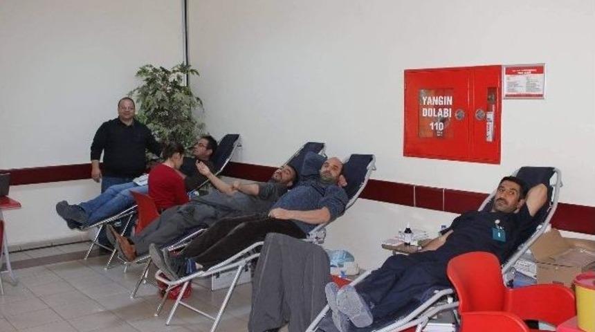 Kahta&rsquo;da Kan Bağışına Yoğun İlgi