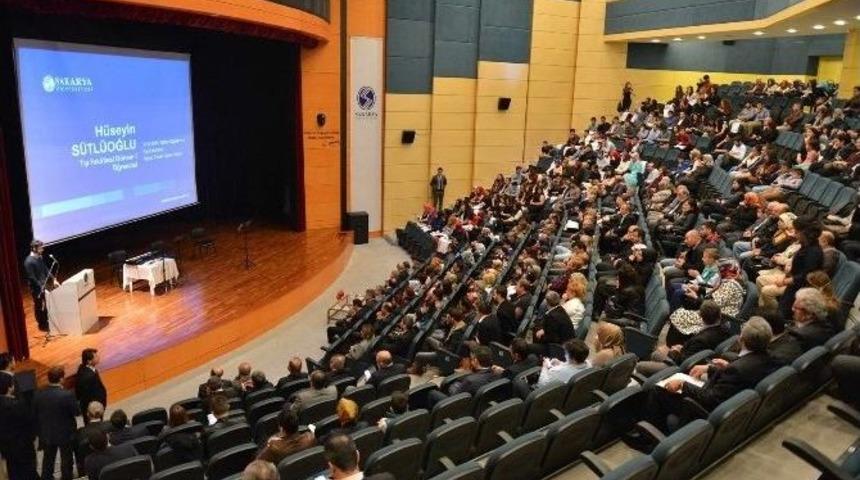 Tıp &Ouml;ğrencileri &Ouml;nl&uuml;k Giydi