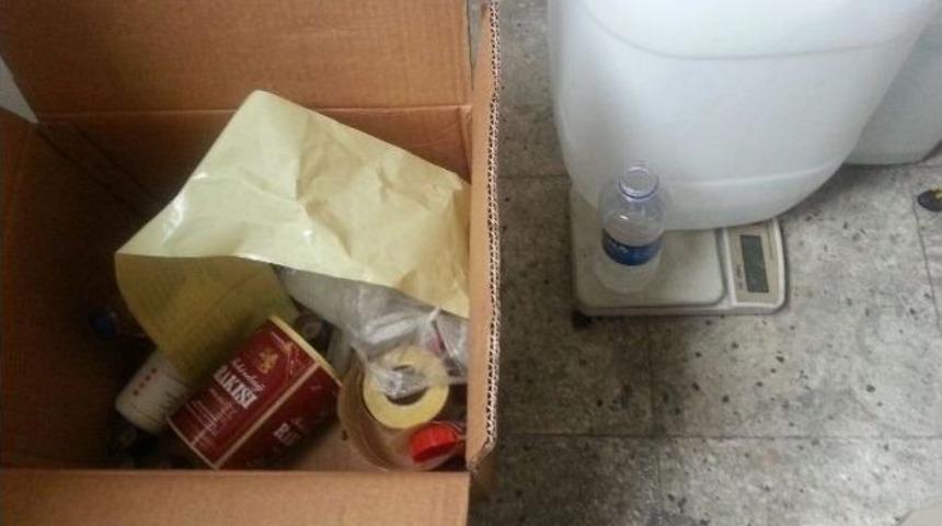 İzmir&rsquo;de Sahte Rakı Operasyonu