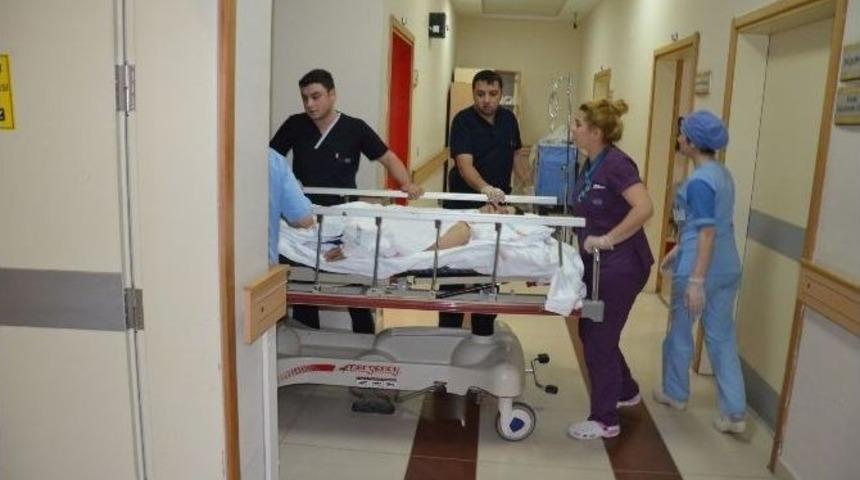 Oğluyla Birlikte 3. Kattan D&uuml;şt&uuml;