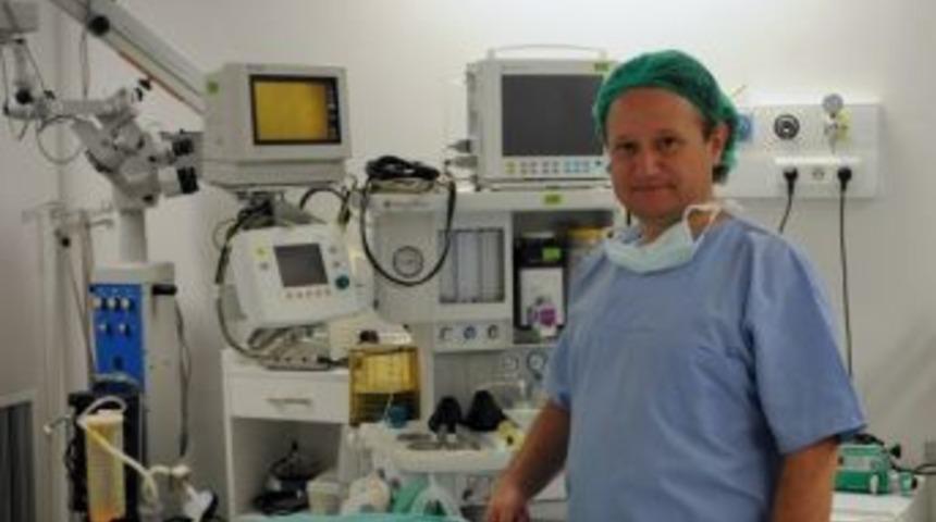 Endoskopik Alın Germe Ameliyatı