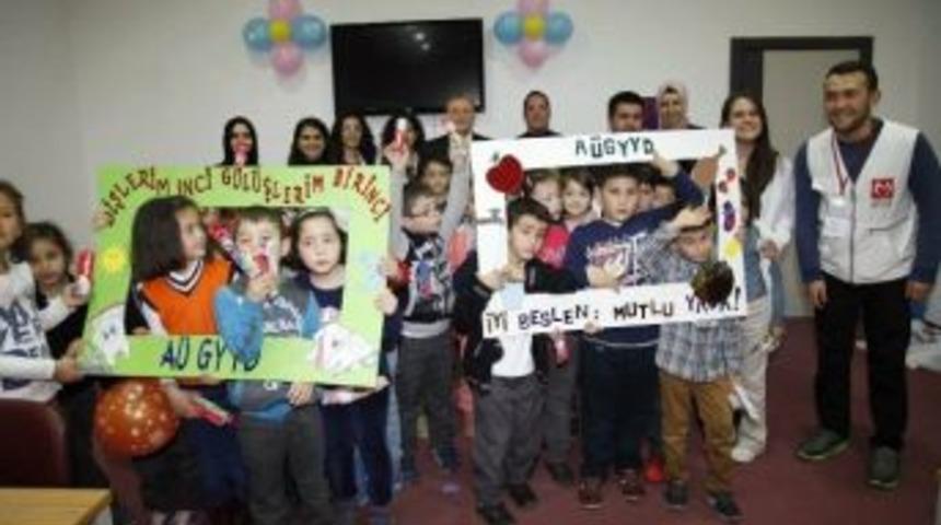 Sağlık Haftası&rsquo;nda Miniklere Sağlık Taraması