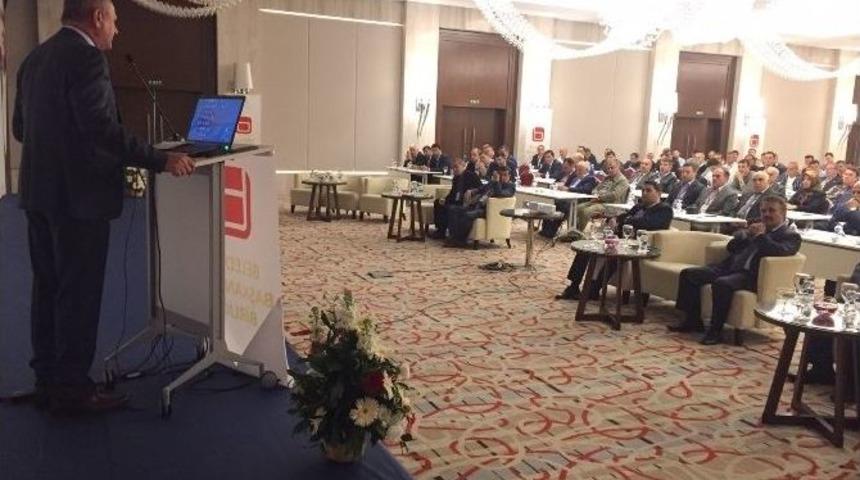 Belediye Başkanları Antalya&rsquo;da Seminerde