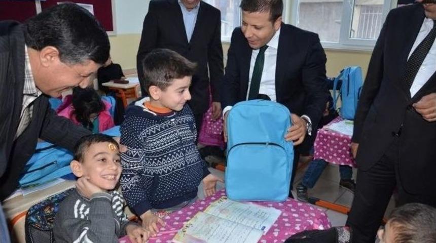 Batman Valiliği&rsquo;nden M&uuml;lteci &Ouml;ğrencilere Yardım