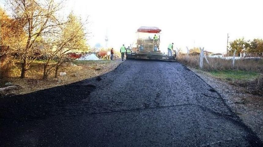 G&ouml;lbaşı&rsquo;nda Asfalt &Ccedil;alışmaları Durmuyor