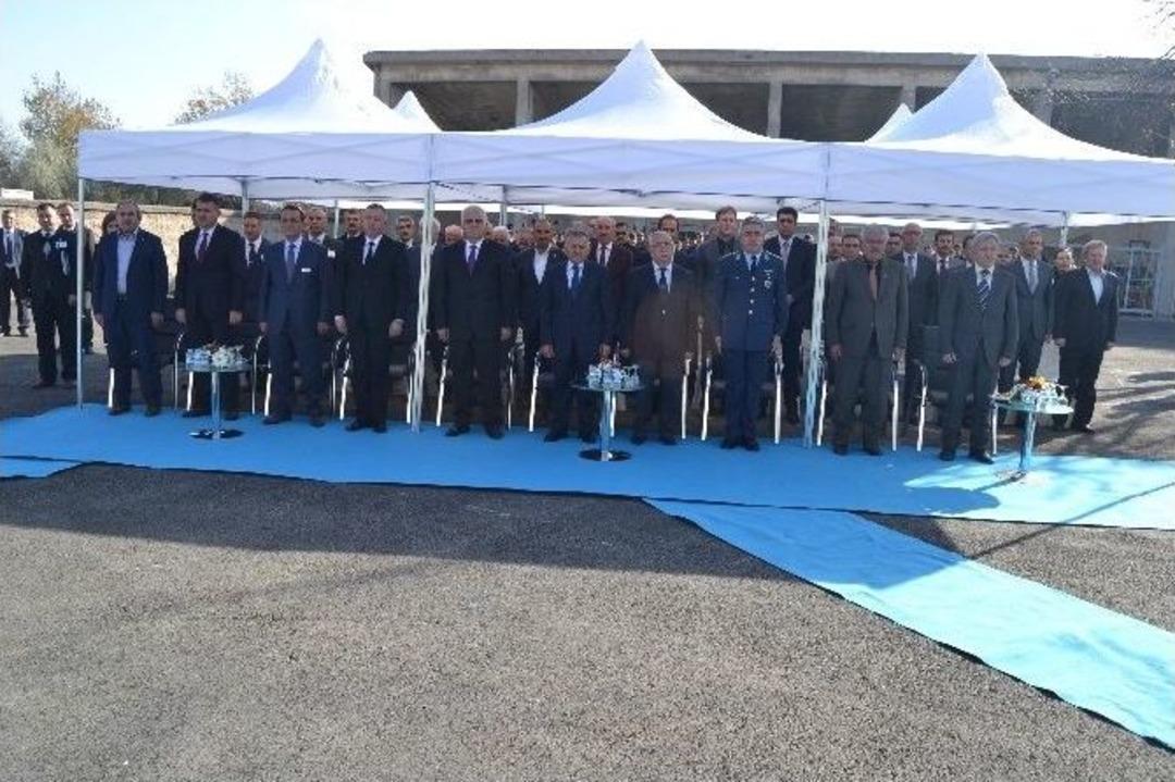 Melikgazi Merkez Mesleki Ve Teknik Anadolu Lisesine Tam Donanımlı Laboratuvar