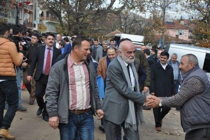 Diriliş Ekibi Geyikli Baba’nın Huzurunda G1