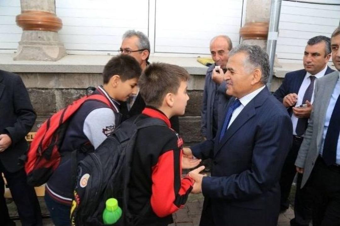 Başkan B&uuml;y&uuml;kkılı&ccedil; Alpaslan Mahalle Halkı İle Buluştu