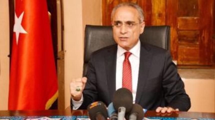 Yal&ccedil;ın Top&ccedil;u&rsquo;dan T&uuml;rkmenleri Bombalayan Rusya&rsquo;ya Sert Yanıt