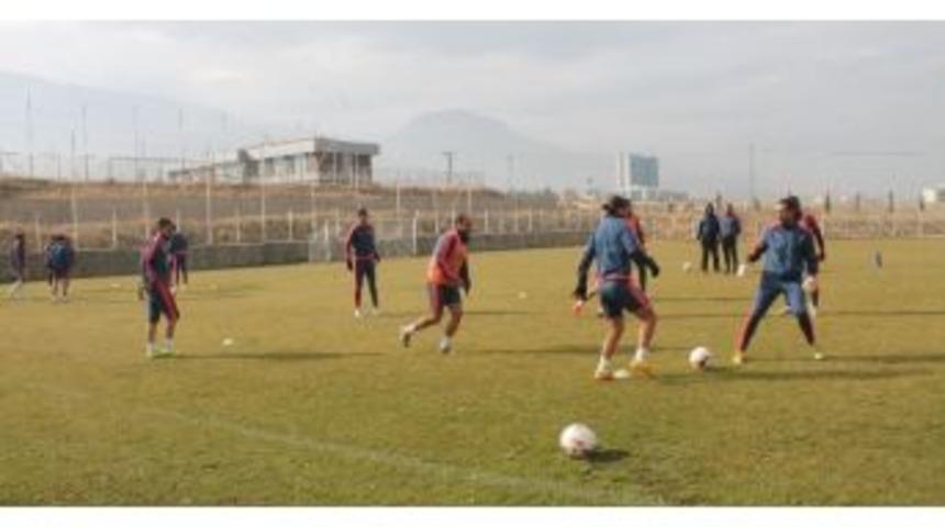 Yeni Malatyaspor, Altınordu Ma&ccedil;ının Son &Ccedil;alışmasını Yaptı