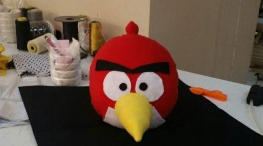 Engelli &Ccedil;ocuklara Oyuncak Ve &Ouml;nl&uuml;k Yapılıyor