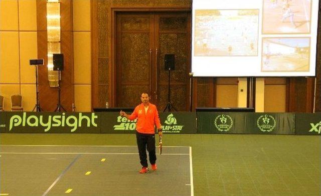 Dünya Tenis Koçları Konferansı Sürüyor