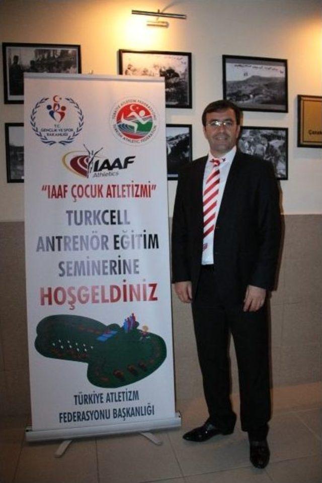 Eskimeyen Şampiyonlardan Çocuk Atletizmi Projesine Destek