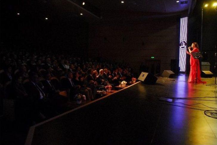 Yeşilçam Film Müzikleri Konseri Büyüledi G4